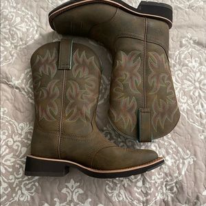 Ariat Delilah boots